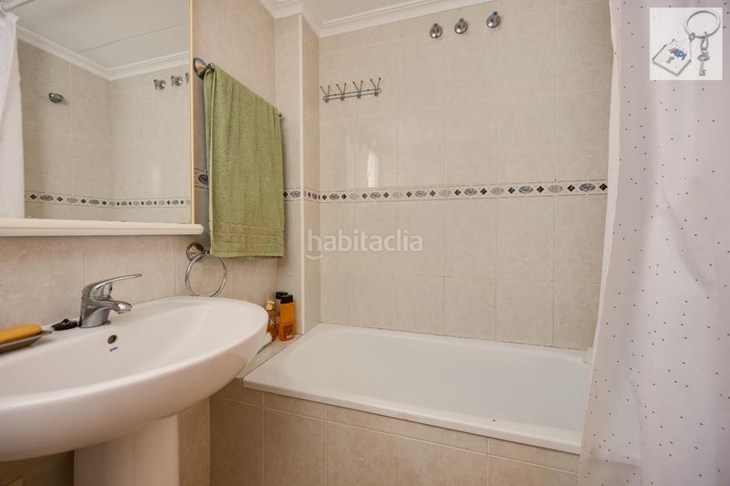 Foto f85992cd-752d-4f73-85f1-0518a6c702ef. Apartament amb piscina a Antonio Machado Torrevieja