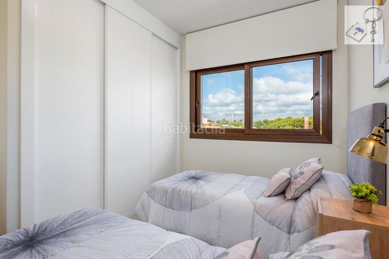 Foto 630e5551-47b2-4519-b9a2-0ed28587492e. Apartament amb aparcament piscina a Los Balcones-Los Altos Torrevieja