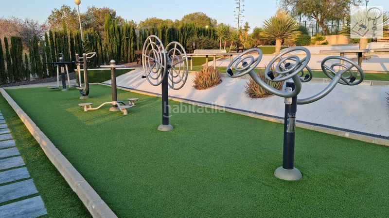 Foto 528334f3-7ea2-42e8-b3e3-27483287340c. Xalet amb piscina a La Florida Orihuela