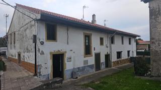 Masia a Santa María de Getxo. Vivienda pareada en santa maria de getxo para reformar