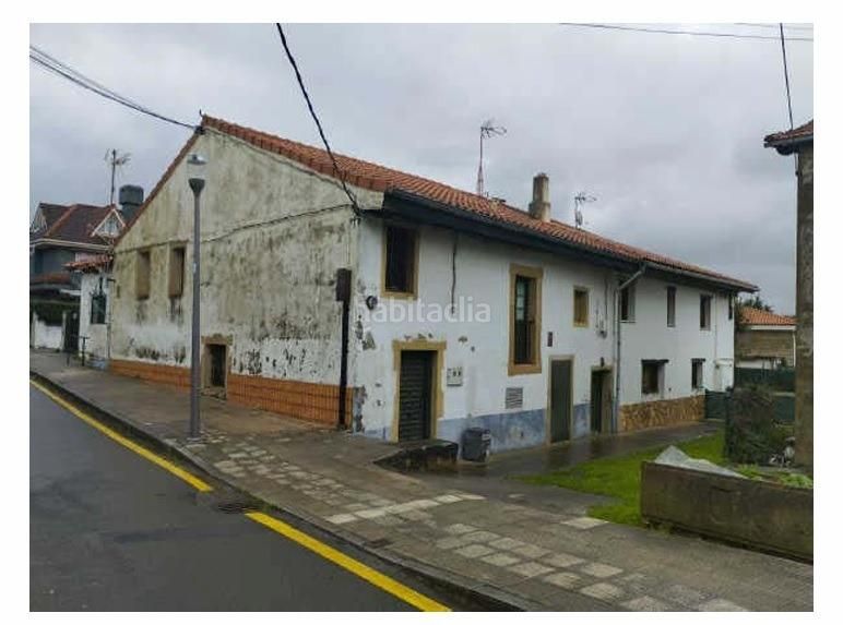 Foto 186948bb-6178-4621-9da0-b5daa4f9a983. Casa aparellada a calle mirua 10 a santa maría de Getxo Getxo