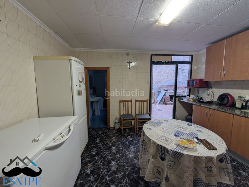 Foto 87c50491-c4f2-4c8c-9f73-8962bae2921c. Casa amb aparcament a Archena