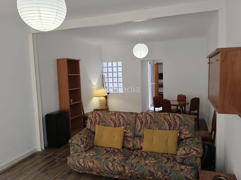 Foto c1118ed6-6a30-4be0-a3fc-7e7c84bfe9de. Casa en Petrer