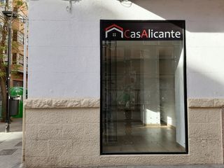 Local Comercial a Carrer pintor velazquez 31