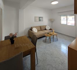 Flat in Carrer d'Enrique Monsonís Domingo