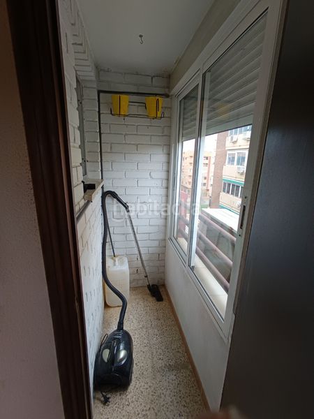 Foto 54b6b23a-74da-4764-aaa8-2eb438bd303b. Pis a Carolinas Altas Alicante