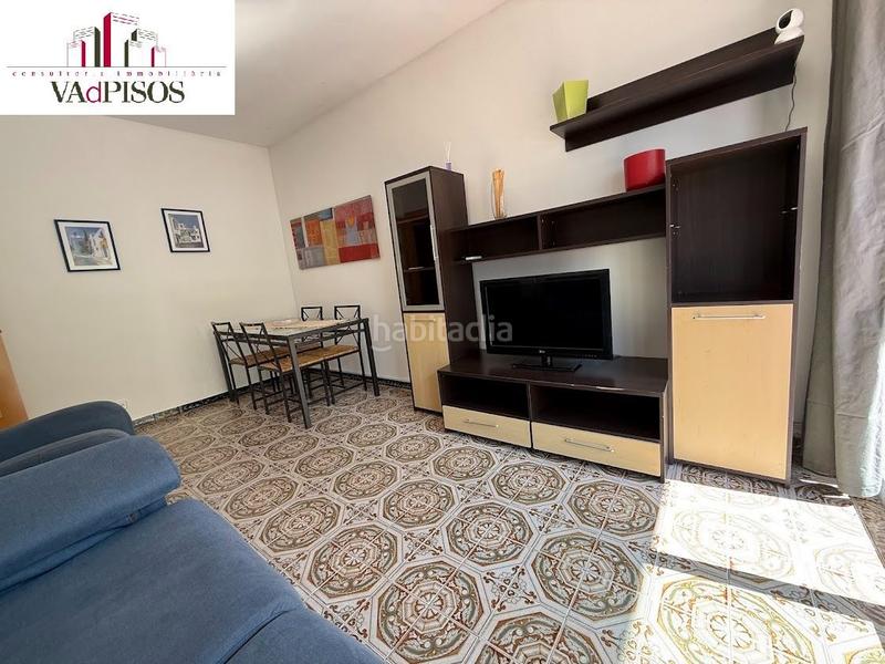 Foto eeaa55a8-4631-4673-89e3-caca68d93d48. Flat in Raval Barcelona