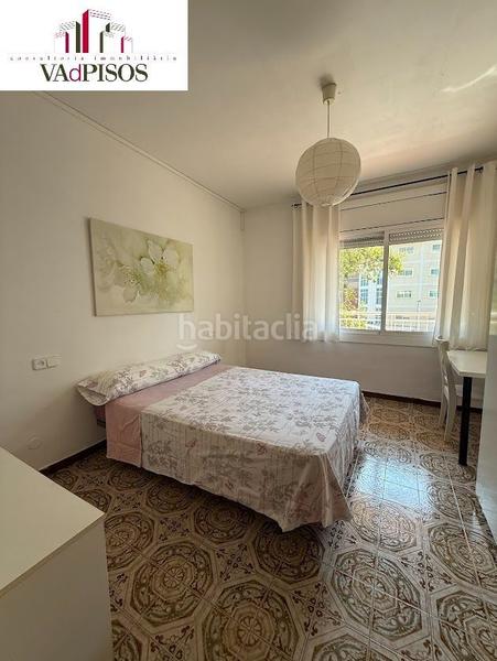 Foto ec470eb6-929e-411d-8ac3-3bb5c5760ba0. Pis a Raval Barcelona