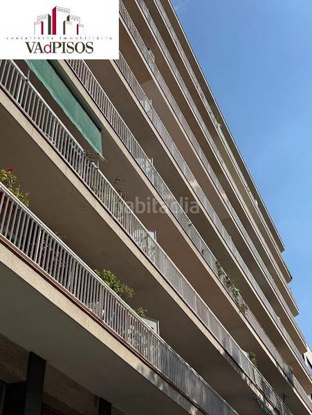 Foto fc34e177-50a2-4909-a6fd-cd13a701d1f4. Piso en Raval Barcelona