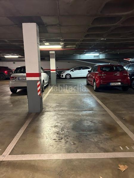 Foto 0804f55f-c54b-4a09-a71d-fb61d0f3294a. Alquiler parking coche en sardenya 397 en El Camp d´en Grassot i Gràcia Nova Barcelona