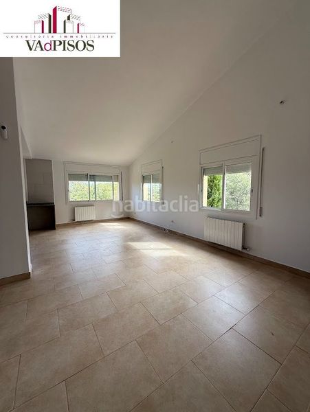 Foto 15b9c1a3-329a-4dd1-8dcd-a4863220cd1b. Casa a Gelida