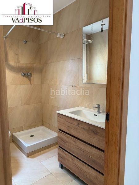 Foto b0f5d799-fb49-4dad-9c63-b717ff2c4c0b. Casa a Gelida