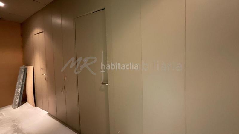 Foto 2ca9f44f-106c-4f4a-9fa2-f039ed719522. Locale commerciale in Montserrat - El Passeig Garriga (La)