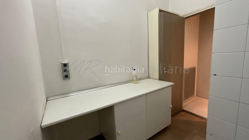 Foto d6d2d1a5-f153-40a4-ae4c-047ff12cd7fb. Locale commerciale in Montserrat - El Passeig Garriga (La)