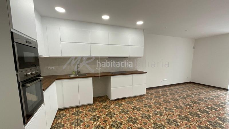 Foto 2070e8e0-dd32-4a58-bf67-7f4b878633d1. Lloguer casa amb calefacció a Barri del Centre Terrassa