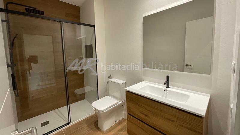 Foto ba03153e-1b9e-43d0-a251-0b02ecb0c953. Lloguer casa amb calefacció a Barri del Centre Terrassa