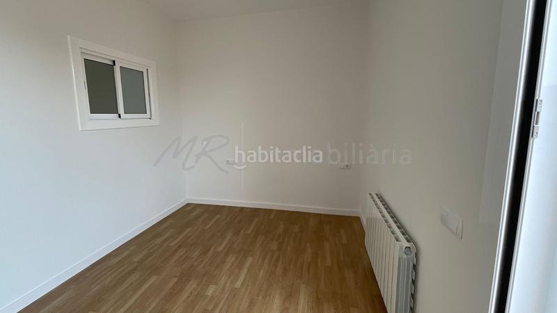 Foto 1aa613ad-997e-4049-aab1-1423a6bf4802. Location maison avec chauffage dans Barri del Centre Terrassa