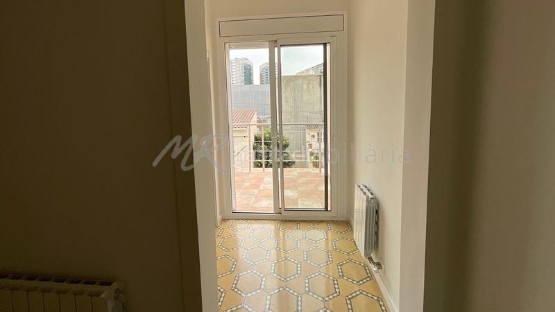 Foto 5c3b8071-504e-44eb-a0cf-bf00357ea458. Location maison avec chauffage dans Barri del Centre Terrassa