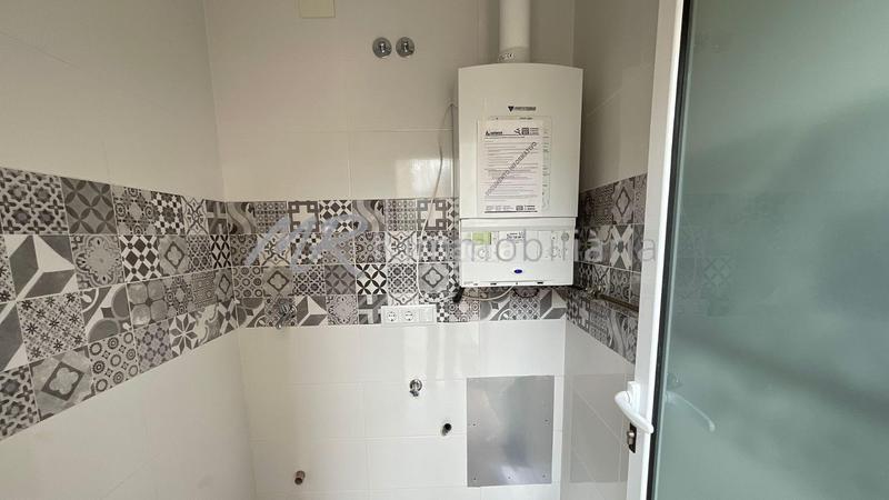 Foto 8cfc478f-fd79-4e04-b04b-27dd5cd8f3e4. Location maison avec chauffage dans Barri del Centre Terrassa