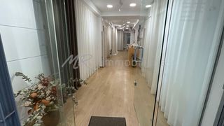 Local Comercial a Carrer de Santa Apolonia 3