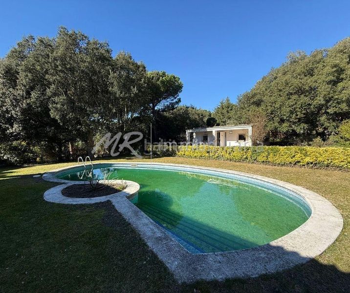Foto 6dc9d8dd-bc8f-4a0f-ab78-8028c9cd3b17. Casa amb calefacció aparcament piscina a Canyamars Dosrius