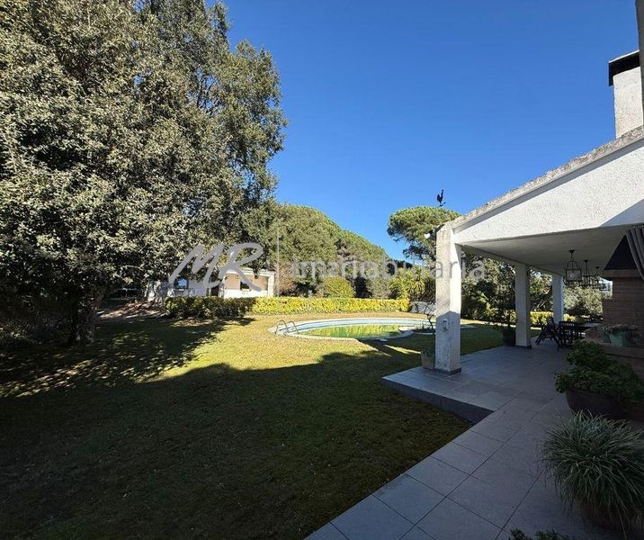 Foto fc113638-32e3-4d40-9184-04f42db243f2. Casa amb calefacció aparcament piscina a Canyamars Dosrius