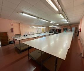 Local Comercial a Carrer alvarez de castro 37. Local industrial c�ntrico en venta en granollers!