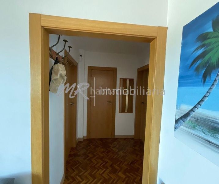 Foto 99a9c284-e0a7-409a-b367-a7265d9fa16a. Àtic amb aparcament piscina a Gava Mar Gavà