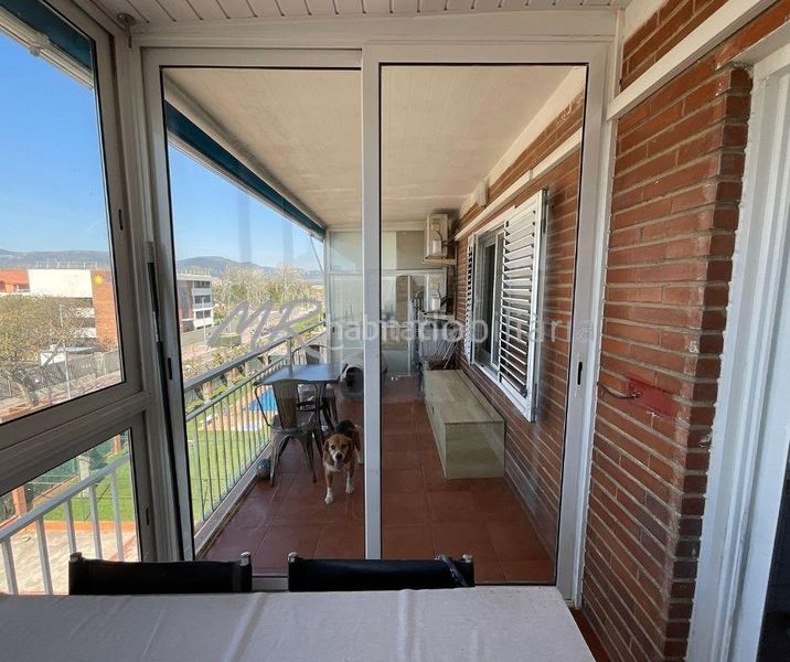 Foto ef9fd480-5bea-4c40-ba9a-d00dbb879a22. Àtic amb calefacció aparcament piscina a Gava Mar Gavà