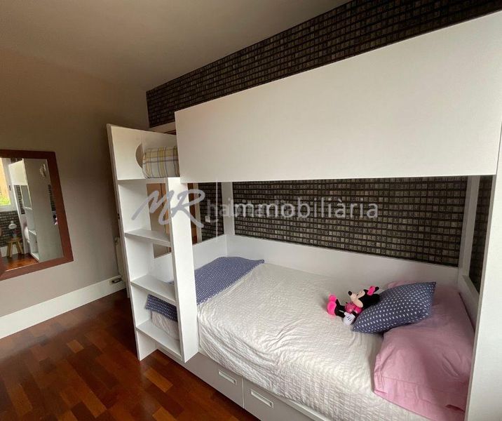 Foto d3293eba-691a-4fe1-a5ca-d73e85582084. Àtic amb calefacció aparcament a Vallromanes
