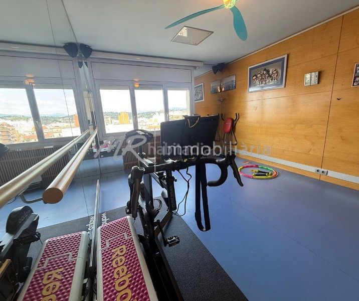 Foto a1533bfa-d971-4891-acb4-cd2f49571616. Pis amb calefacció aparcament a Centre Granollers