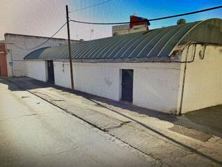 Bâtiment à usage industriel à N/a 6