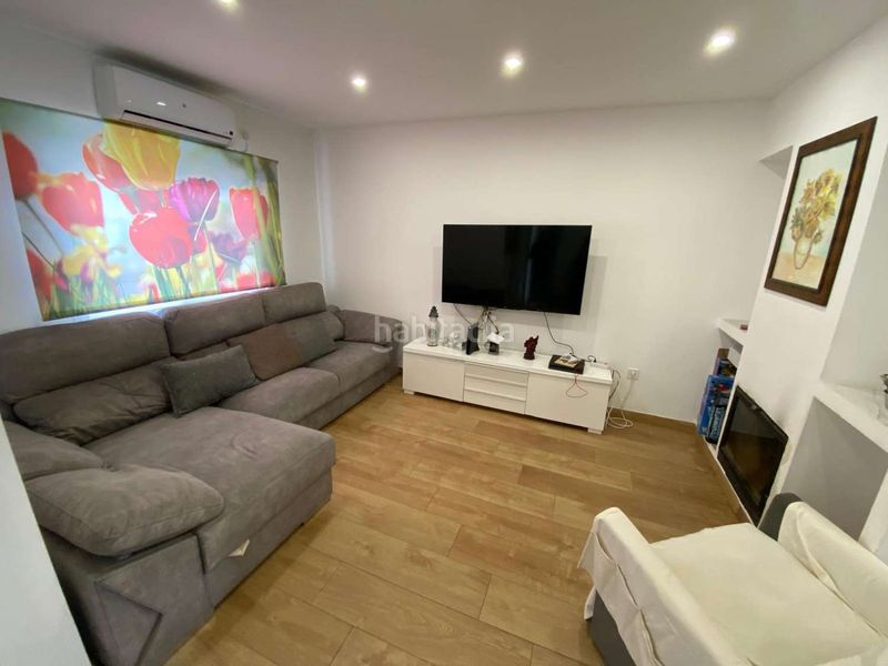 Foto f553f320-8f6f-4f11-82ea-e100ecb5e3c3. Chalet en Los Boliches Fuengirola