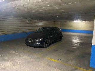 Aparcament cotxe a Centro ciudad