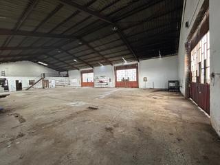 Solar industrial a C-605 201. Terreno de 7.000m2 con pozo propio legalizado en carretera cl-60