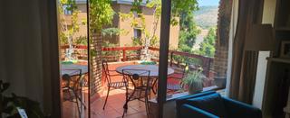 Miete Etagenwohnung  Calle paseo del prado de la iglesia. Estupendo piso con terraza, piscina, tenis en el centro de alped