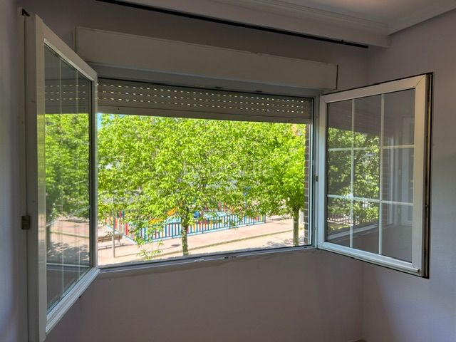 Foto d272e30b-4b09-4db2-aedb-c4a612f913e3. Pis amb calefacció a Canillas Madrid