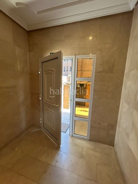 Foto f8955bce-49db-45db-9a07-1f84722a0541. Pis amb calefacció a Canillas Madrid