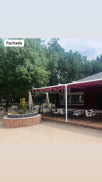 Foto a3668735-b6b3-4dbe-8ec0-11fe7302d1e3. Xalet amb xemeneia calefacció aparcament piscina a Becerril de la Sierra