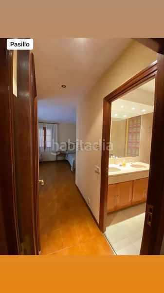 Foto d6cb0cf3-26c8-4300-acd1-eb608cb04e30. Xalet amb xemeneia calefacció aparcament piscina a Becerril de la Sierra