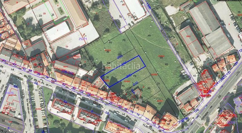 Foto fe51678a-8244-466c-83c4-4ec11fa13421. Terreny residencial a Alisal - San Román Santander