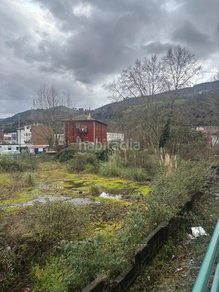 Foto a06542e7-9917-4d35-8e02-2399a15ba9b7. Terreny residencial a Valle de Trápaga - Trapagaran