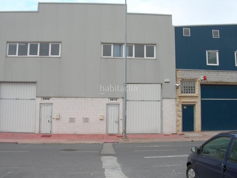 Foto 445a73b5-45c8-41f3-8f59-2bc255c04ab5. Nau industrial a Muskiz