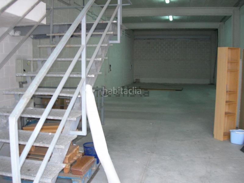 Foto a55f2900-dcf5-456c-91e2-c381908575fd. Nau industrial a Muskiz