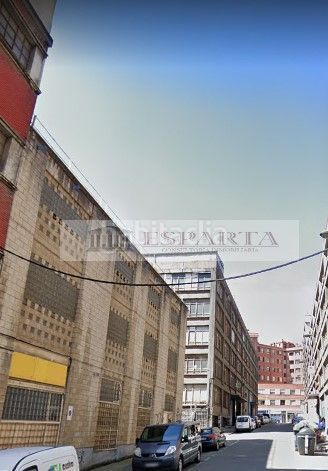 Foto 2d8248e5-4609-4bd3-8a2f-ba0081a5d23e. Capannone industriale in Rekalde Centro Bilbao