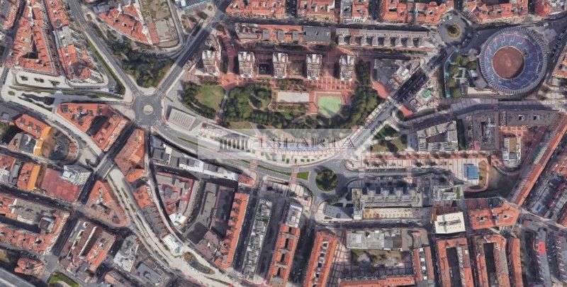 Foto c9482cb1-e2ed-44e6-af02-453909966cbf. Capannone industriale in Rekalde Centro Bilbao