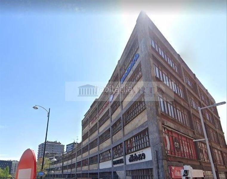 Foto 03d9fd09-e3ff-41ce-bf4c-6fe78ce9f5f2. Industrial building in Rekalde Centro Bilbao