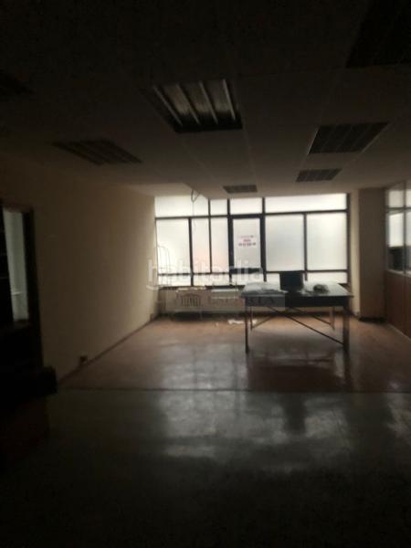 Foto a1981442-1de2-4da8-bb08-0e5e3921b672. Industrial building in Rekalde Centro Bilbao