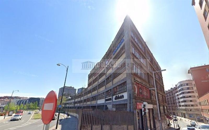 Foto b25a609e-cc26-44d9-8056-7d26ccccc214. Industrial building in Rekalde Centro Bilbao