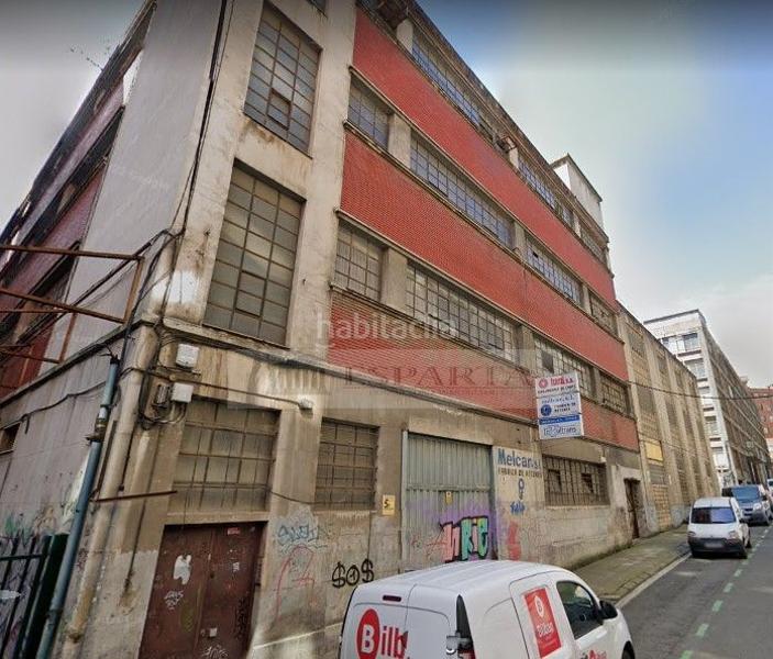 Foto dcdbab45-2667-402f-a839-82292fd9c398. Nau industrial a Rekalde Centro Bilbao